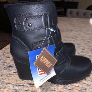 NWT KHOMBO BOOTS